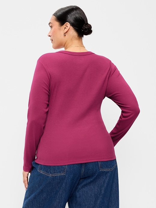 Image number 9 showing, Snug Long-Sleeve Crew-Neck T-Shirt