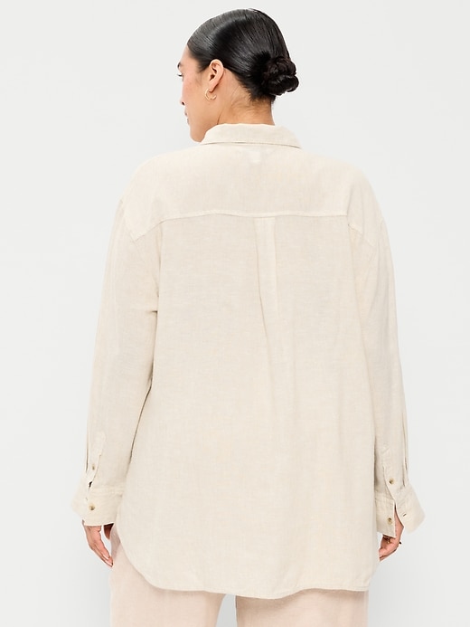 Image number 7 showing, Linen-Blend Loose Button-Down Shirt