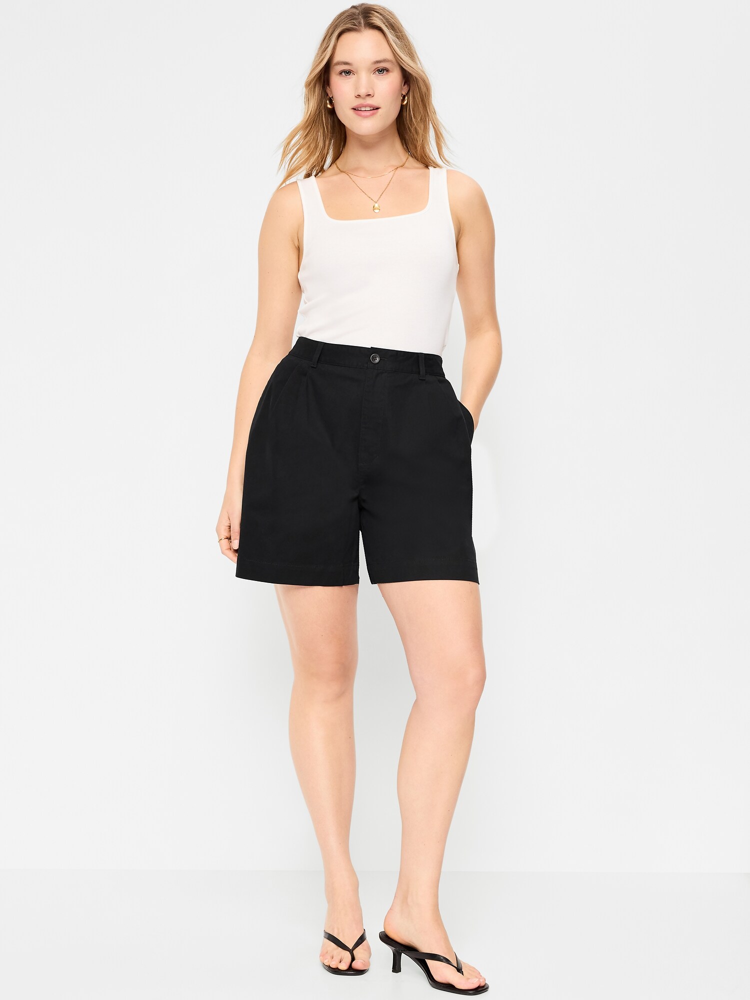 Женские шорты Old Navy High-Waisted OGC Chino Shorts -- 6-inch inseam, цвет: Чёрный — фото 5