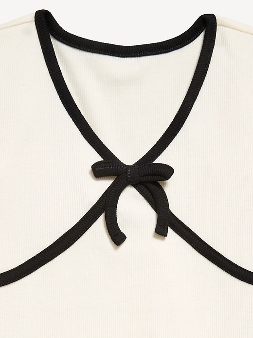 Image number 4 showing, Fitted Short-Sleeve Ribbed Bow Top for Girls
