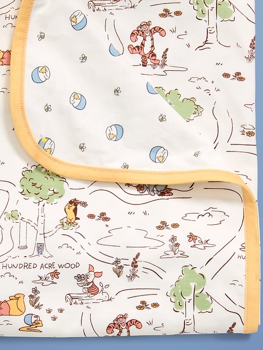 Image number 2 showing, Old Navy x Disney Blanket for Baby