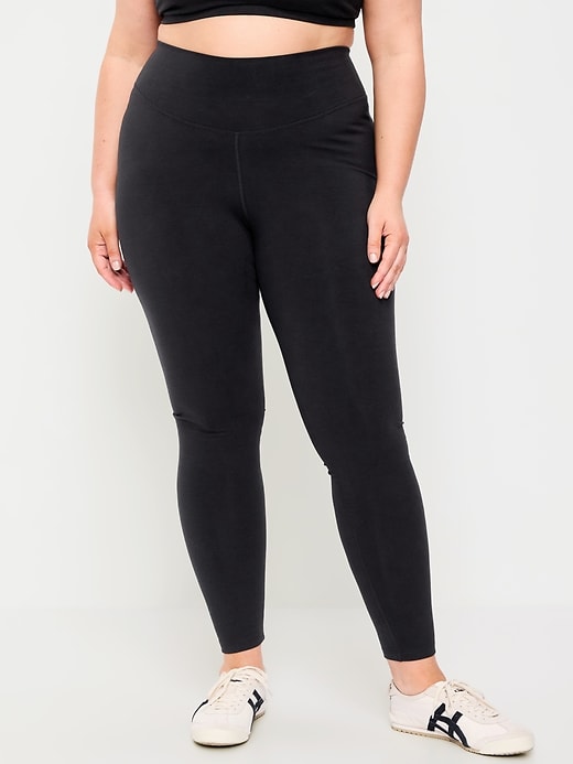 Image number 6 showing, High-Waisted PowerChill 7/8 Leggings