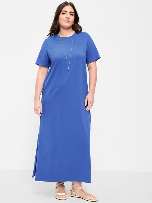 Image number 7 showing, Vintage Crew-Neck Maxi Dress