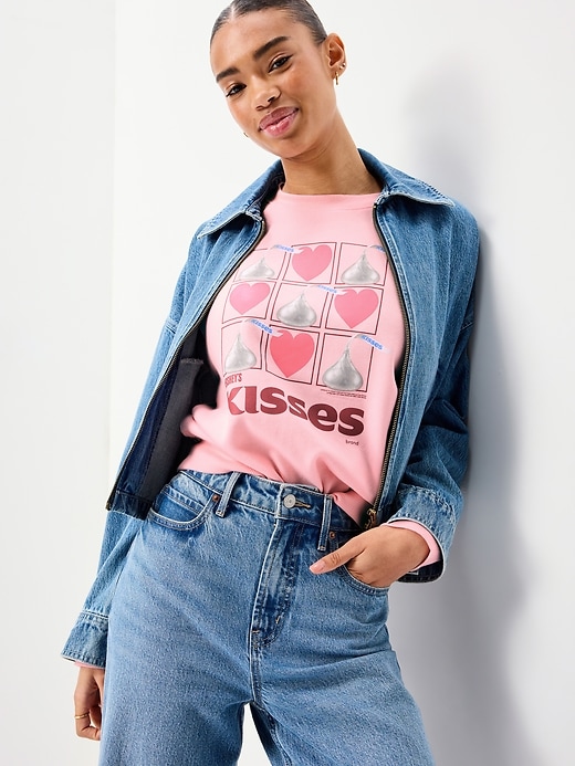 Image number 3 showing, Oversized Raglan Graphic Sweatshirt