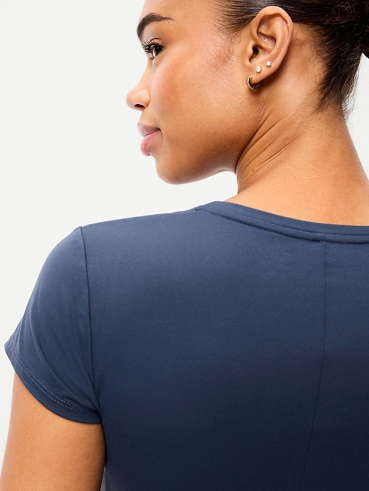 Image number 4 showing, StudioSmooth Short-Sleeve Base Layer Top