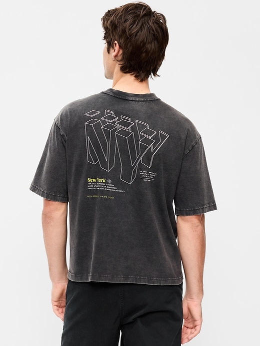 Image number 2 showing, Heavyweight Graphic Cropped T-Shirt