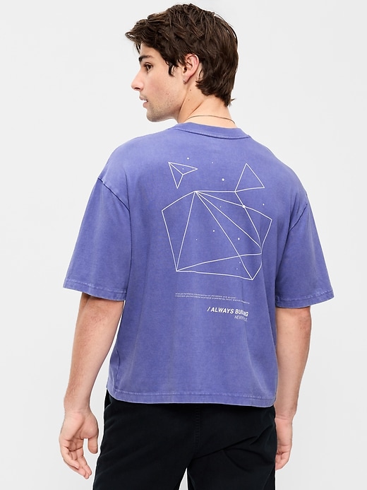 Image number 2 showing, Heavyweight Graphic Cropped T-Shirt