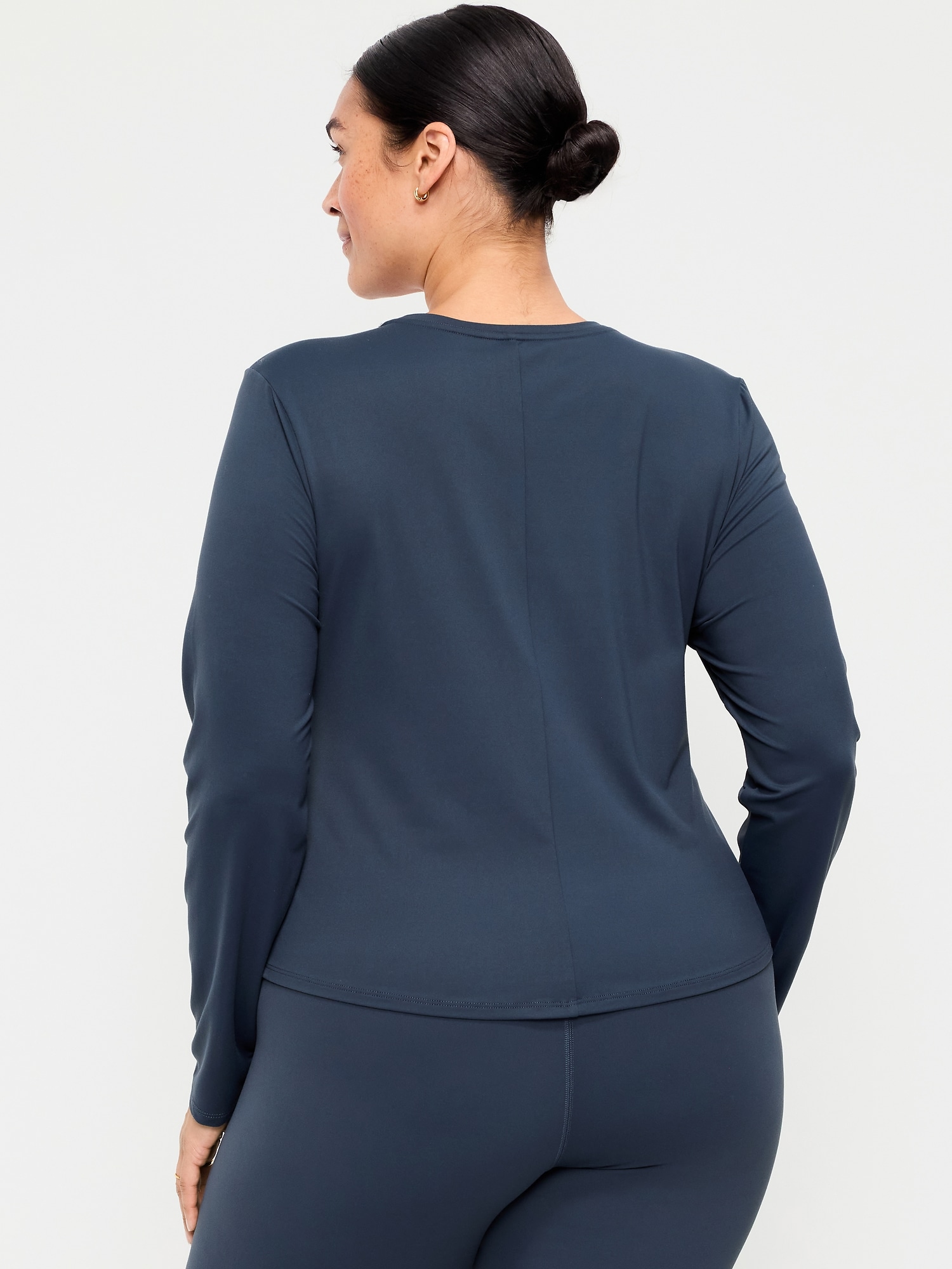 StudioSmooth Long-Sleeve Base Layer Top