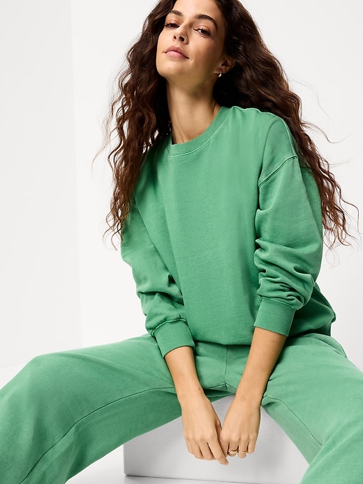 Image number 3 showing, Oversized Crew-Neck Sweatshirt