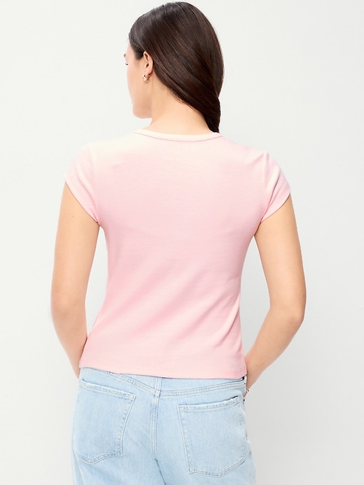 Image number 7 showing, Snug V-Neck Crop T-Shirt