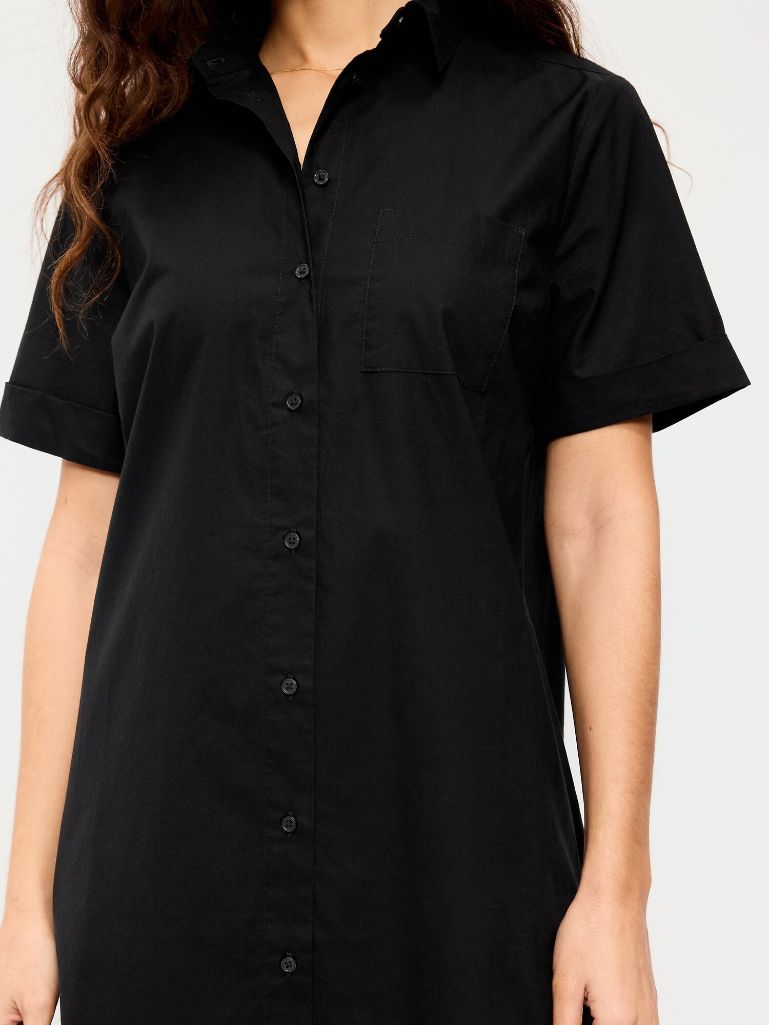 Женское платье Old Navy Button-Down Mini Shirt Dress, цвет: Чёрный — фото 4