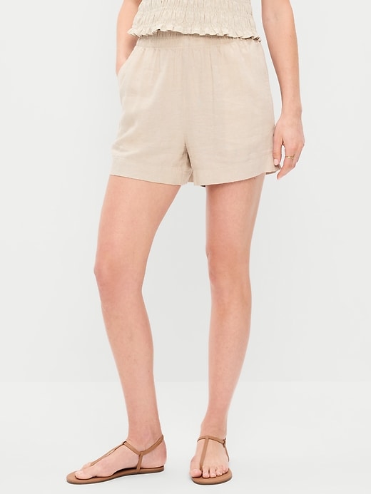 Image number 2 showing, High-Waisted Linen-Blend Shorts -- 3.5-inch inseam