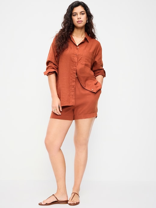 Image number 5 showing, High-Waisted Beach Linen Pull-On Shorts