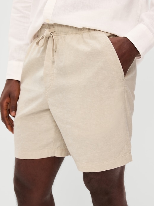 Image number 4 showing, Linen-Blend Jogger Shorts -- 7-inch inseam
