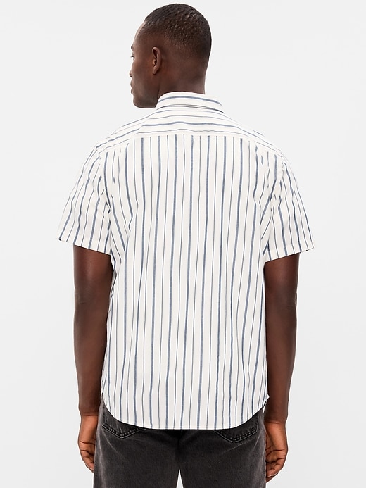 Image number 2 showing, Classic Fit Everday Shirt