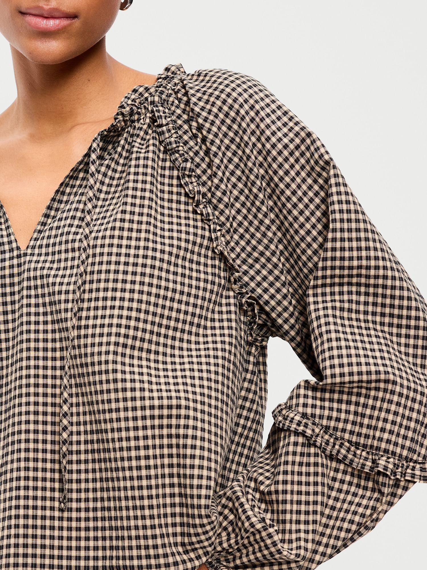 Image number 4 showing, Long-Sleeve Ruffle Trim Top