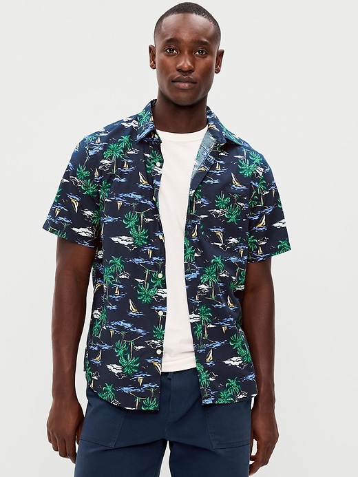 Image number 1 showing, Classic Fit Everyday Shirt