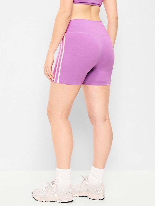 Image number 5 showing, High-Waisted PowerChill Side-Stripe Biker Shorts -- 5-inch inseam