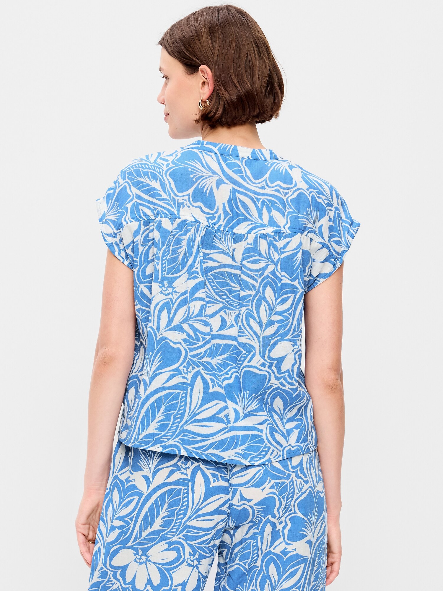 Женский топ Old Navy Short-Sleeve Crinkle Gauze Popover Top, цвет: Синий с принтом — фото 2