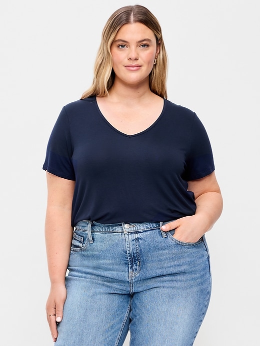 Image number 7 showing, Luxe V-Neck T-Shirt