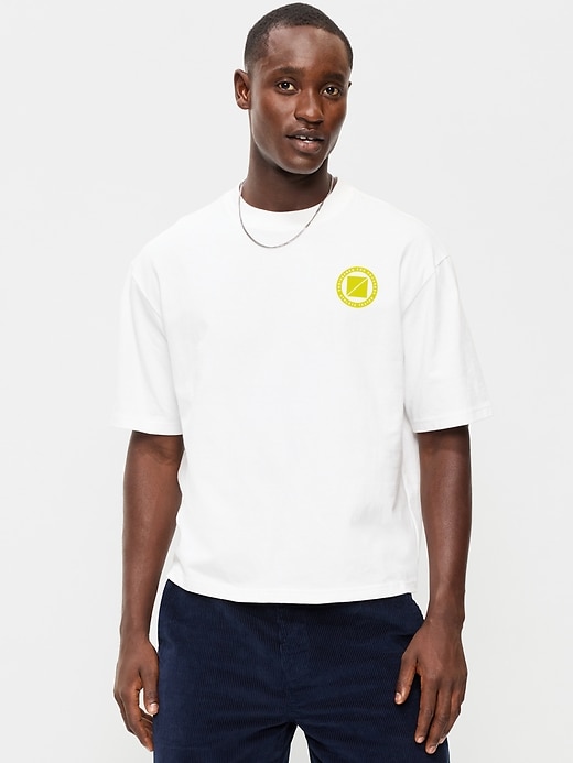 Image number 1 showing, Heavyweight Graphic Cropped T-Shirt