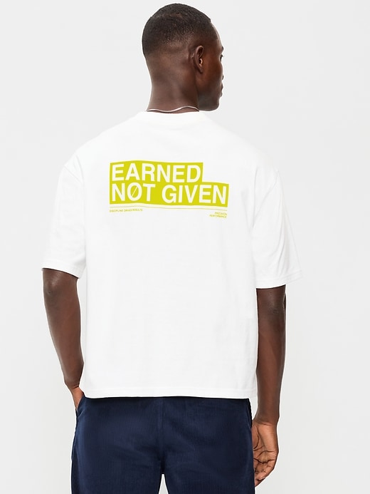 Image number 2 showing, Heavyweight Graphic Cropped T-Shirt