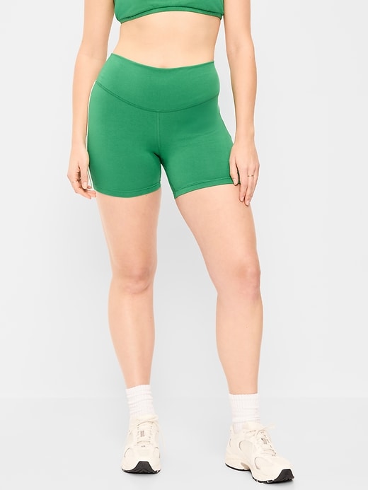Image number 4 showing, High-Waisted PowerChill Side-Stripe Biker Shorts -- 5-inch inseam