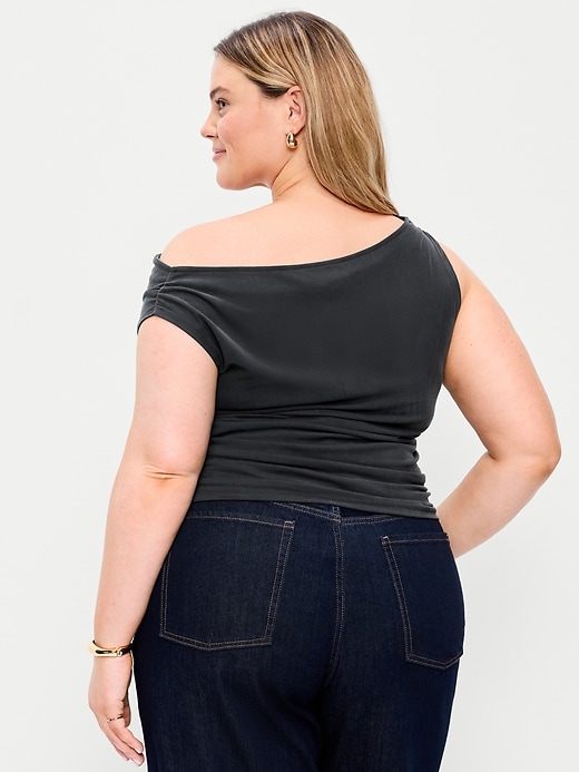 Image number 9 showing, Slit-Neck Ruched Top