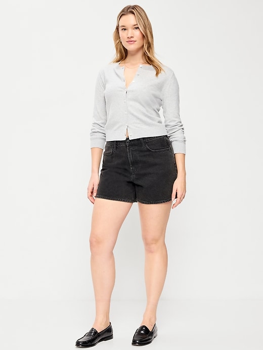 Image number 5 showing, High-Waisted Wow Baggy Jean Shorts -- 5-inch inseam