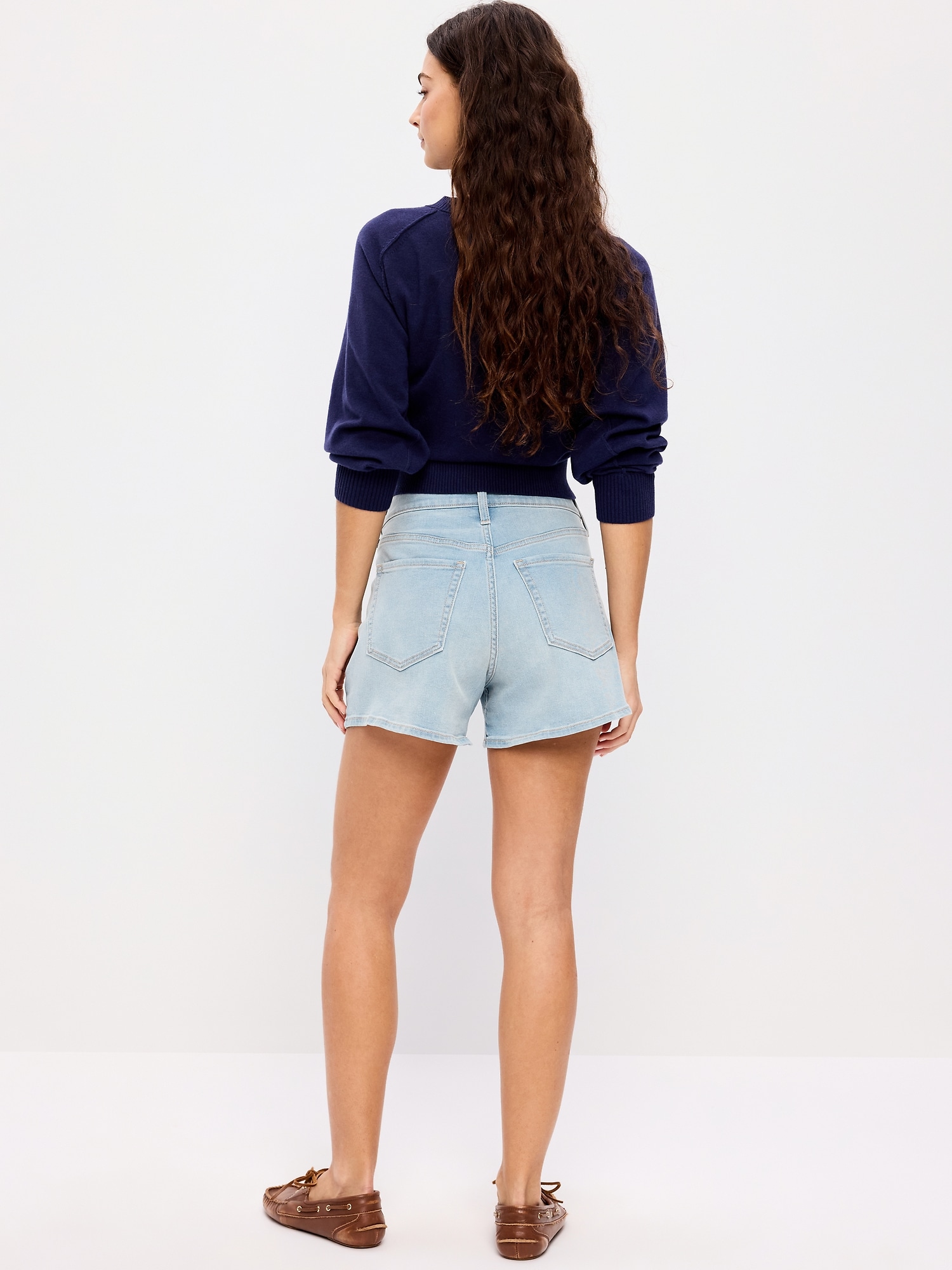 High-Waisted Wow Baggy Jean Shorts -- 4-inch inseam