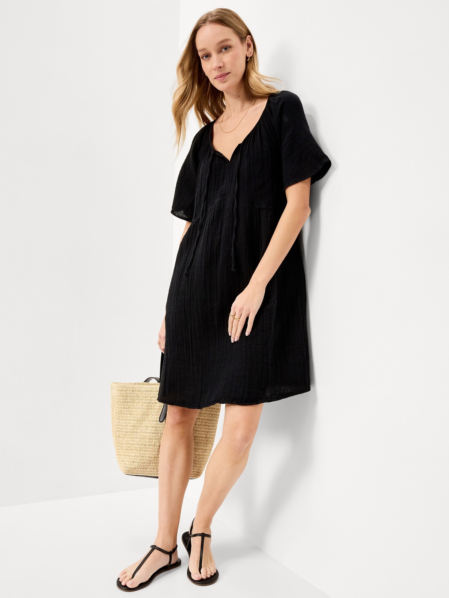 Женское платье Old Navy Crinkle Gauze Flutter-Sleeve Mini Swing, цвет: Чёрный — фото 3