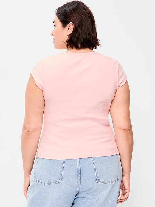 Image number 9 showing, Snug V-Neck Crop T-Shirt