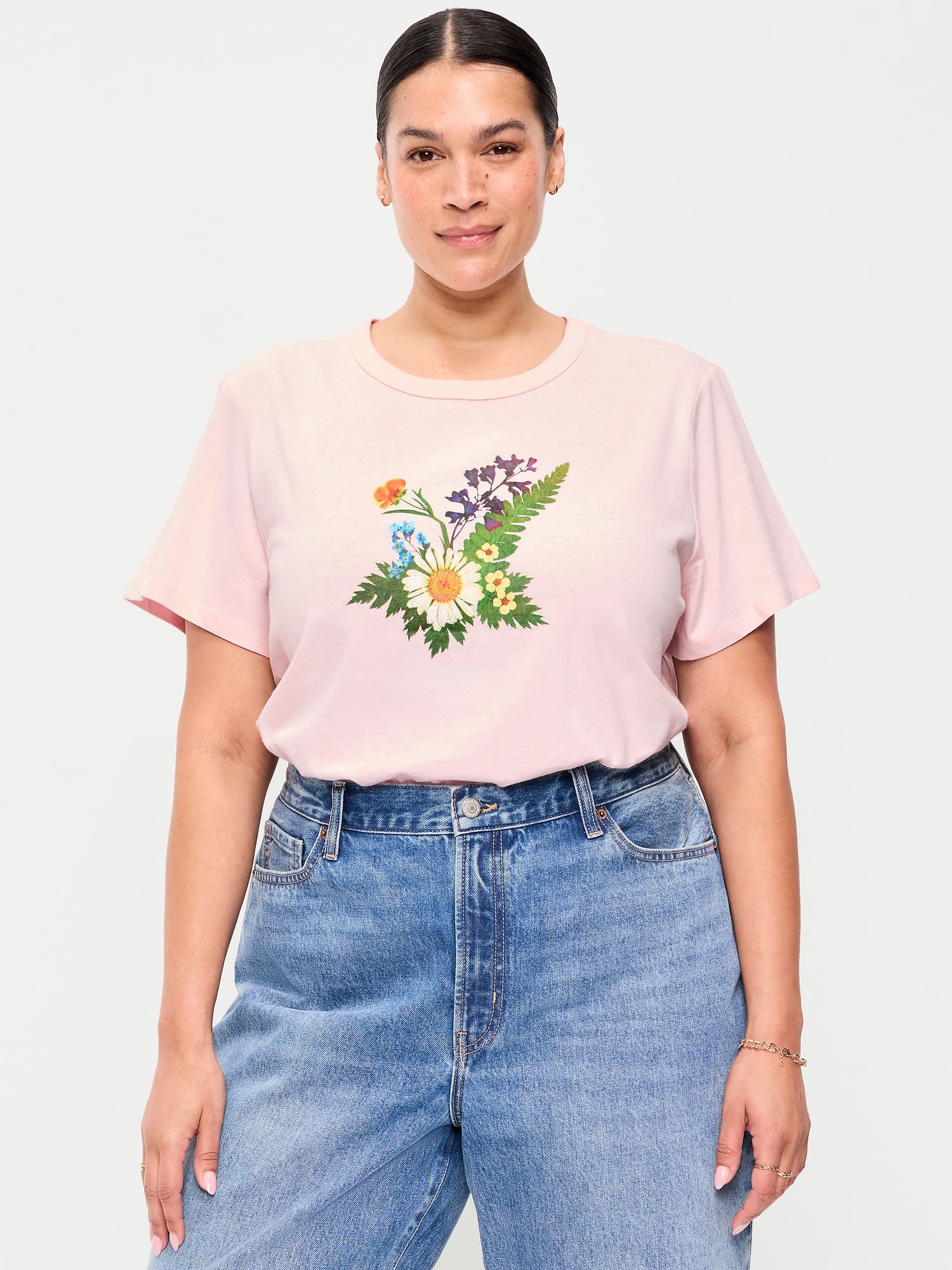 Image number 8 showing, EveryWear Crew-Neck Logo-Graphic T-Shirt