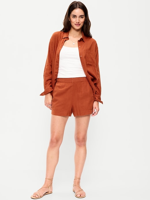 Image number 1 showing, High-Waisted Beach Linen Pull-On Shorts