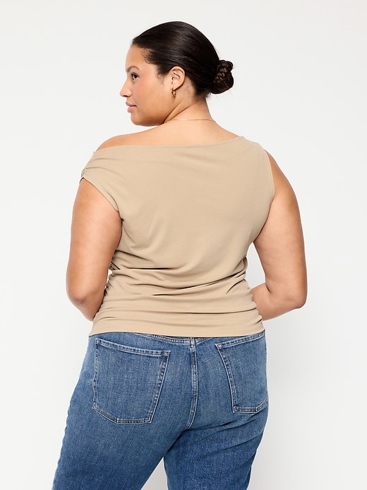 Image number 7 showing, Slit-Neck Ruched Top