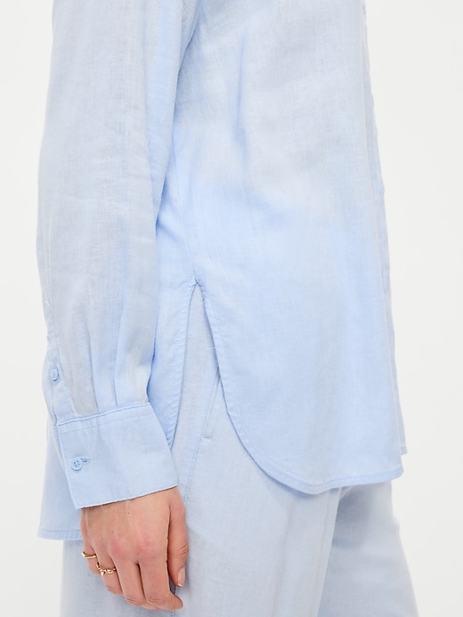 Image number 3 showing, Linen-Blend Loose Button-Down Shirt