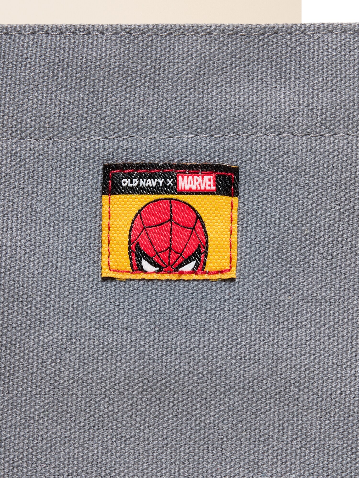 Женская сумка Old Navy x Marvel Spider-Man Large, цвет: Меланжевый серый — фото 5
