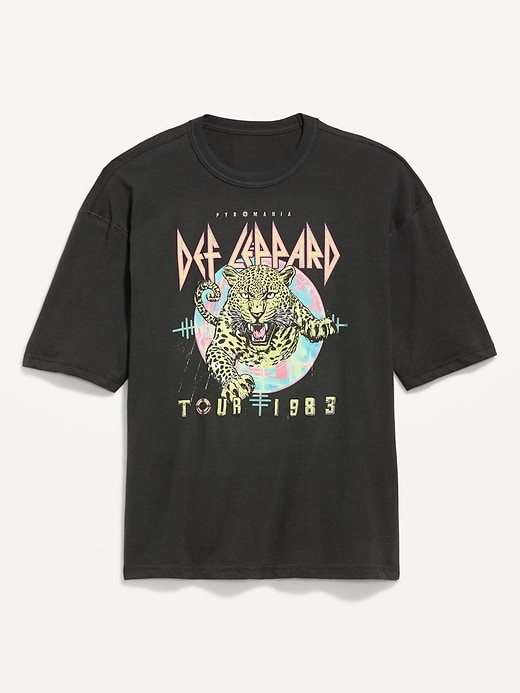 Image number 1 showing, Licensed Pop-Culture Graphic Cropped T-Shirt