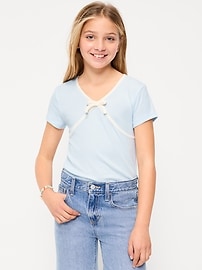 Image number 1 showing, Fitted Short-Sleeve Ribbed Bow Top for Girls