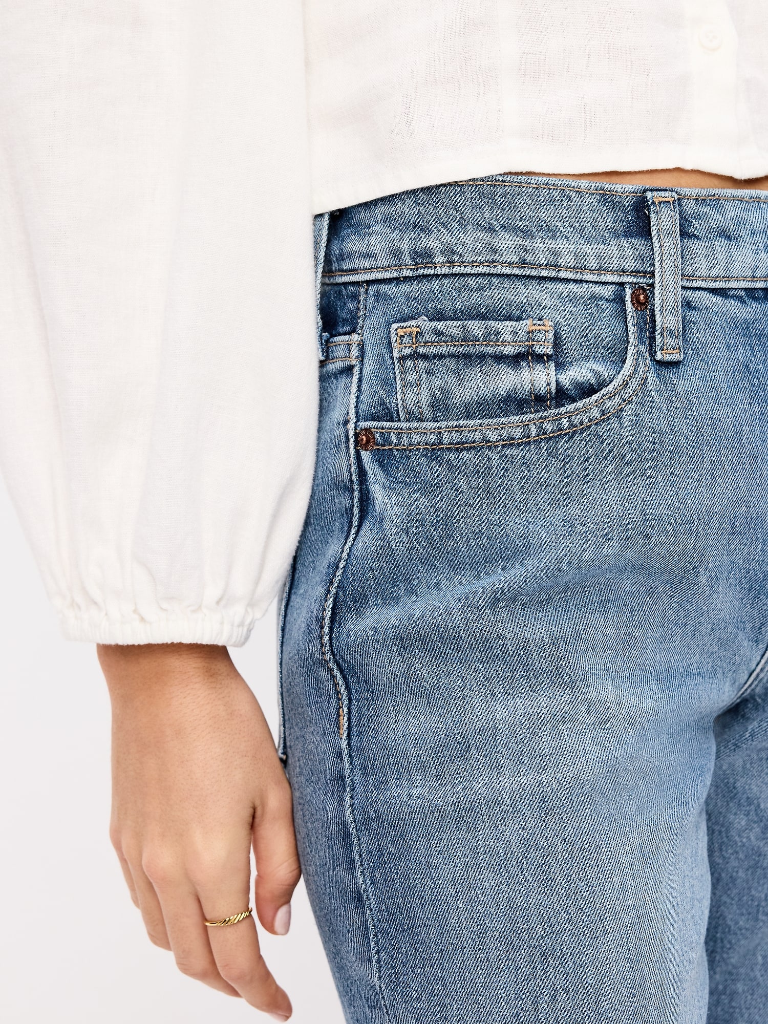 Mid-Rise Loose Boot-Cut Jeans