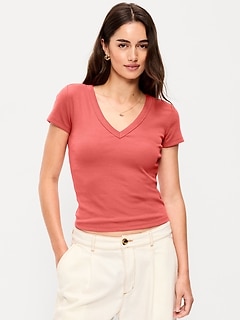 Snug V-Neck Crop T-Shirt