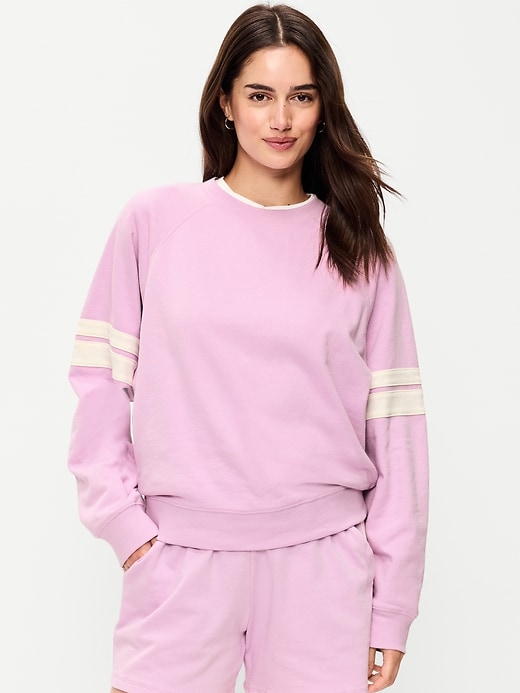 Image number 1 showing, Oversized Raglan Sweatshirt