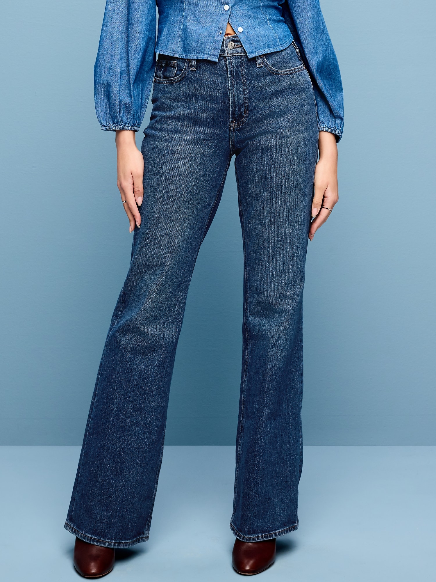 Mid-Rise Loose Boot-Cut Jeans