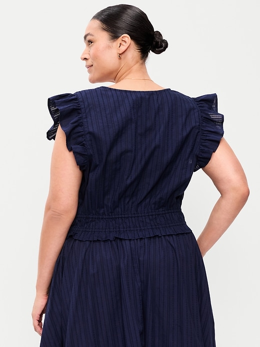 Image number 7 showing, Flutter-Sleeve Crop Top