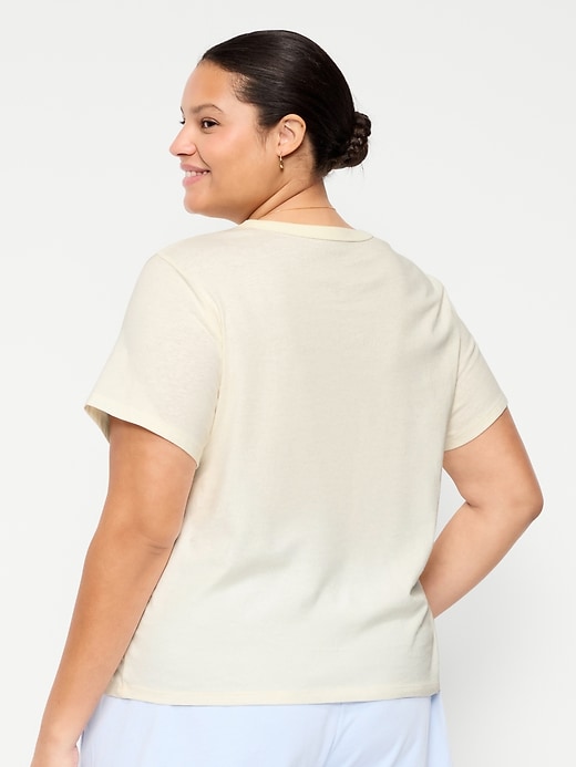 Image number 9 showing, EveryWear Crew-Neck Logo-Graphic T-Shirt