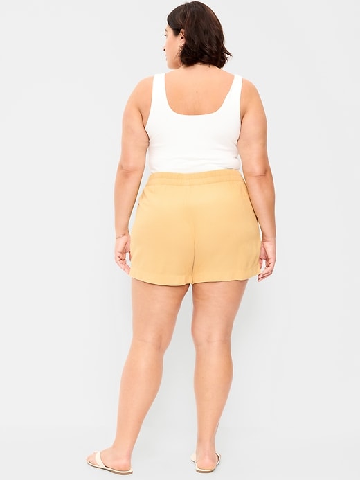 Image number 8 showing, High-Waisted Beach Linen Pull-On Shorts