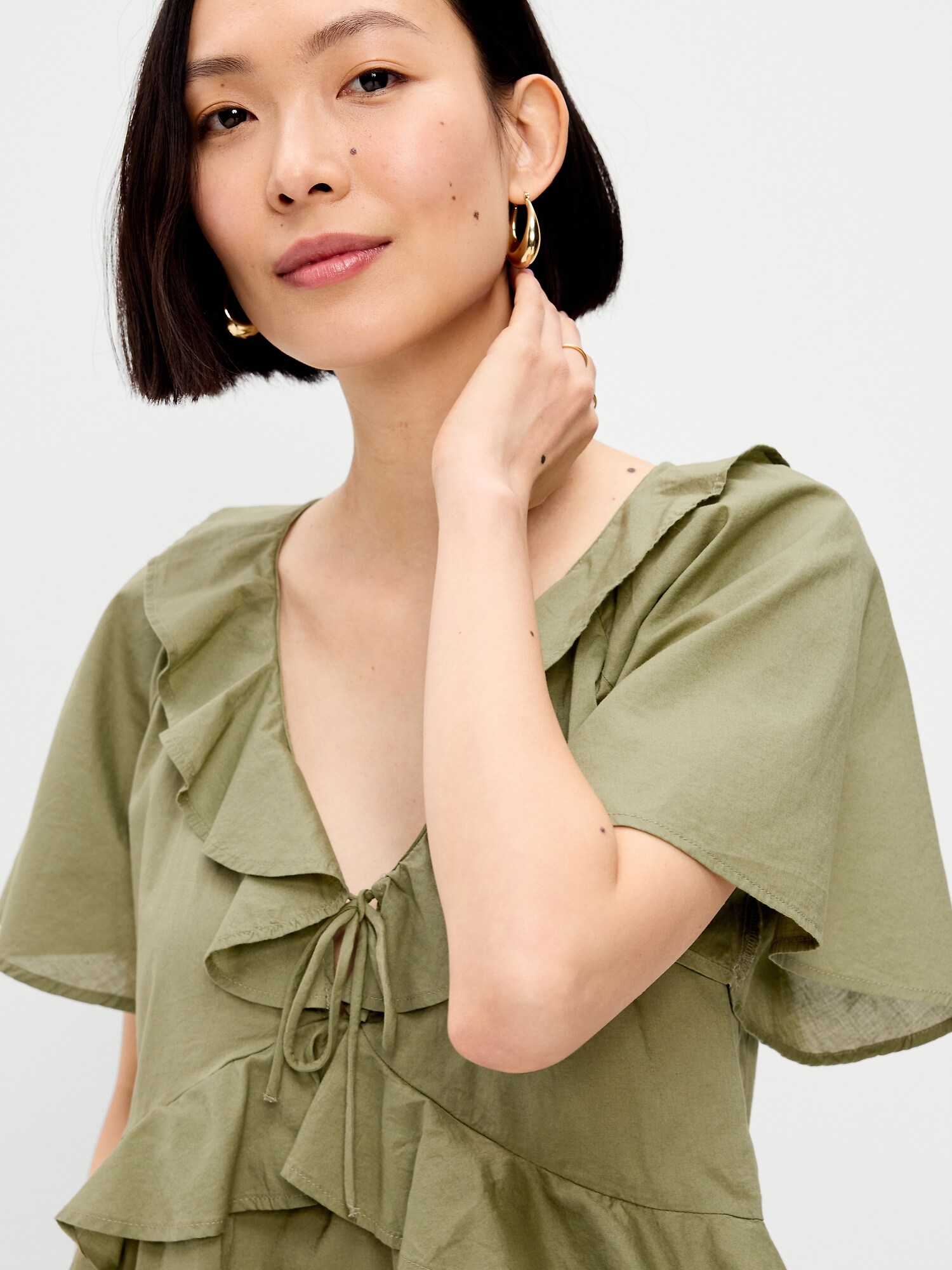 Женский топ Old Navy Ruffle Tie-Front Top, цвет: Bare Ground — фото 4