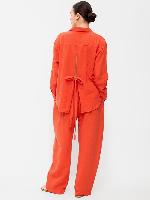 Image number 7 showing, High-Waisted Crinkle Gauze Barrel Ankle Pants