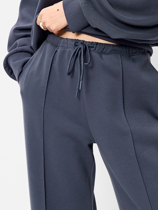Image number 3 showing, High-Waisted Dynamic Fleece Textured Wide-Leg Sweatpants