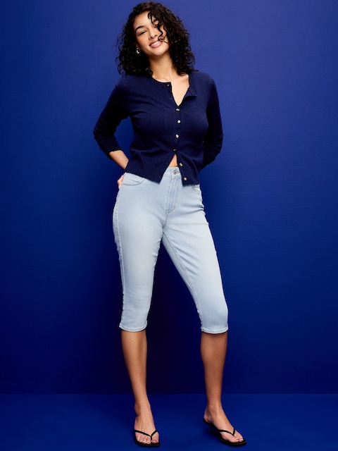 High-Waisted Wow Capri Jeans